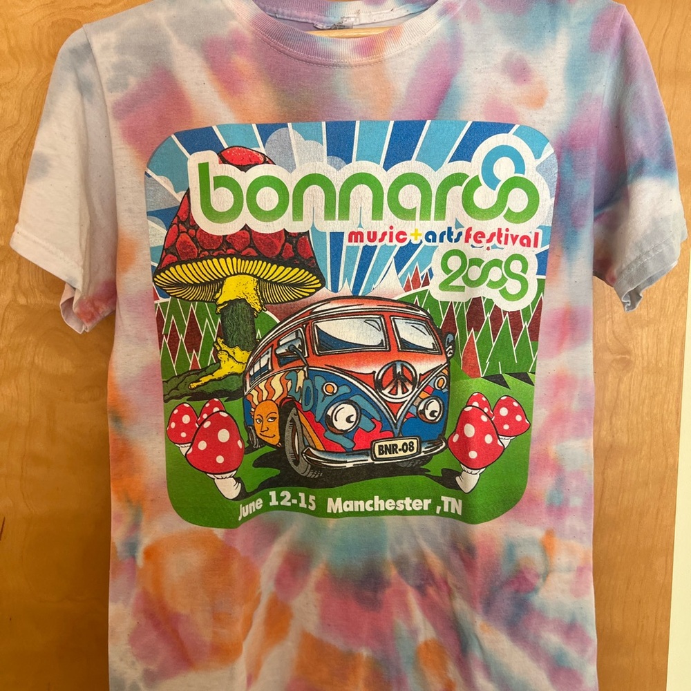 Bonnaroo Vintage 2008 Tie Dye shirt Medium